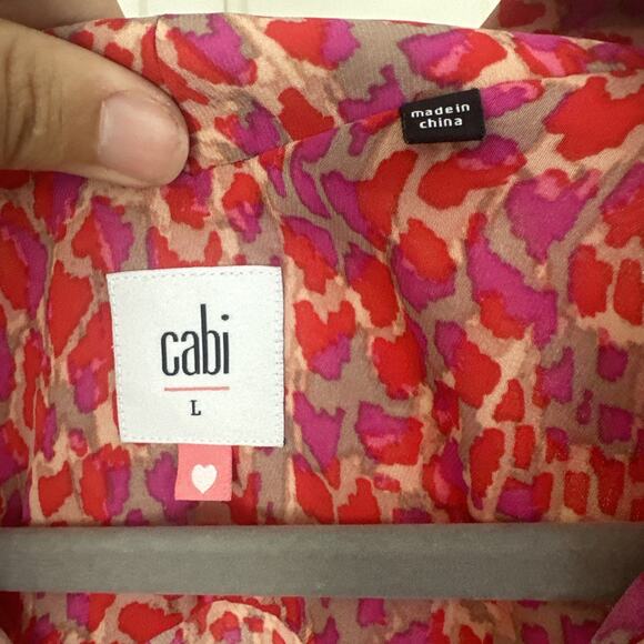 CAbi Heartbreaker Top #3270 Large Red Blushing Blouse Button - Picture 4 of 7